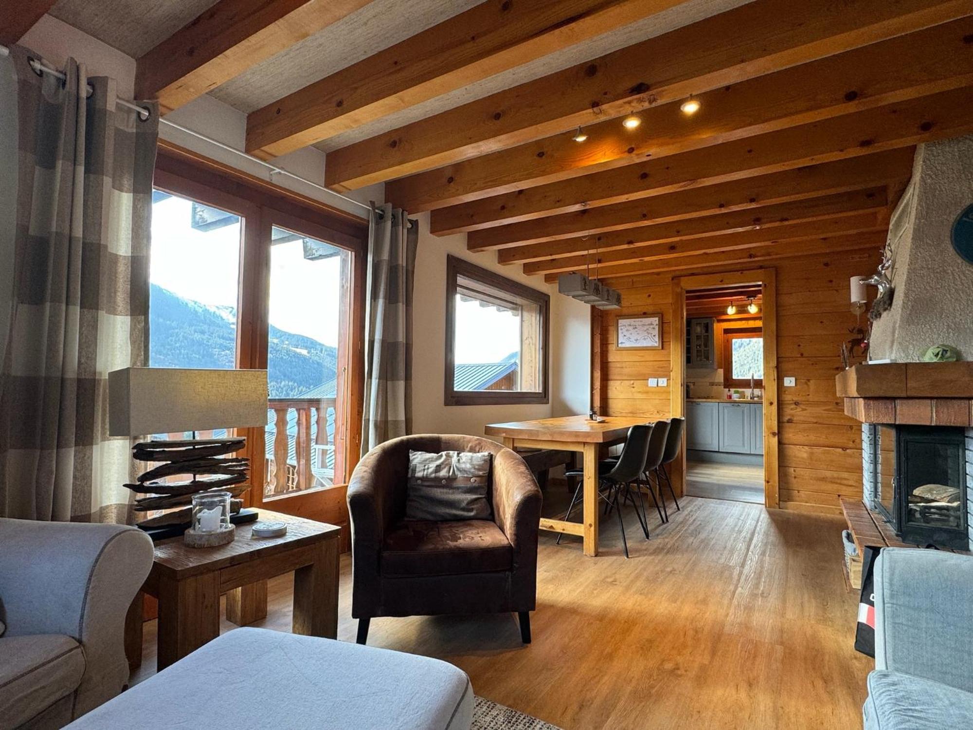 Charming, Cosy Chalet Nestled In A Breathtaking Surrounding With Spectacular, Stunning Mountain Views La Chapelle-d'Abondance Exterior photo
